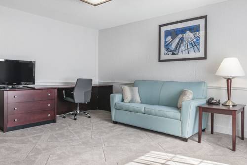 Imagen de la habitación del Hotel The Blu Blue Ash Cincinnati, Ascend Collection. Foto 7