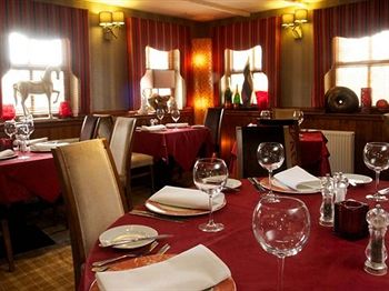 Imagen del bar/restaurante del Hotel The Blue Bell Inn, Malton. Foto 6