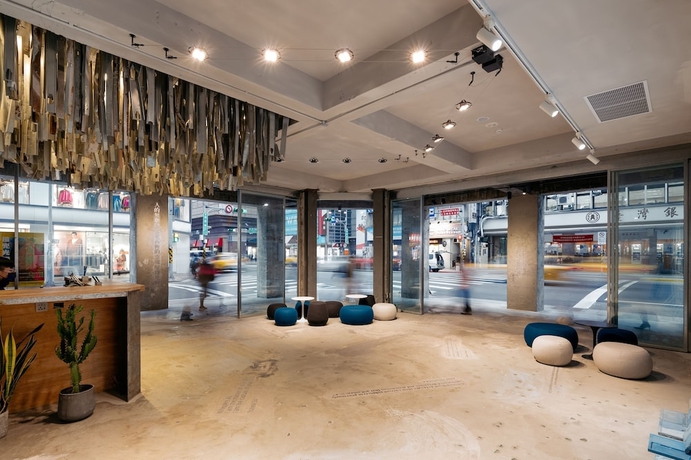 Imagen de los interiores del Hotel The Blue By Just Inn. Foto 19