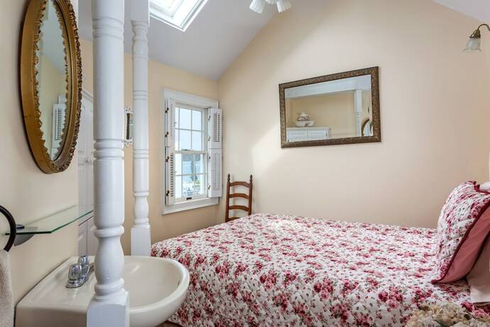 Imagen general del Hotel The Blue Dory Inn. Foto 4