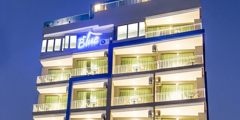 Imagen de los exteriores del Hotel The Blue. Foto 11