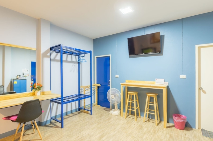 Imagen de la habitación del Hotel The Blue Place Don Muang. Foto 8