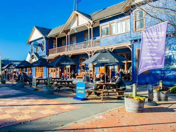 Imagen general del Hotel The Blue Pub. Foto 10
