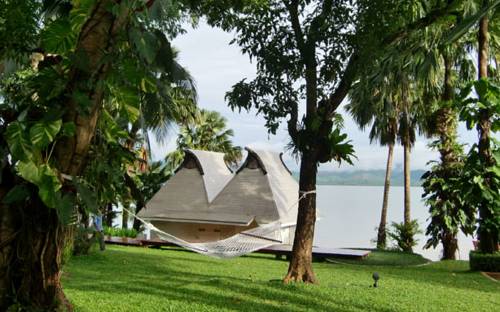 Imagen de la habitación del Hotel The Blue Sky Resort @ Ranong. Foto 13