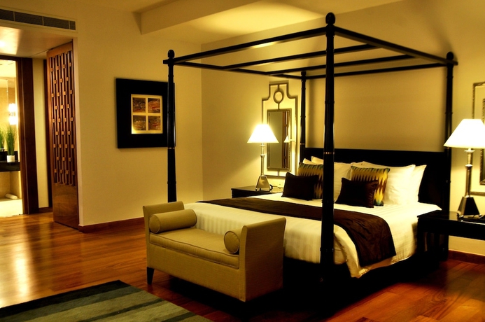 Imagen de la habitación del Hotel The Blue Water. Foto 5