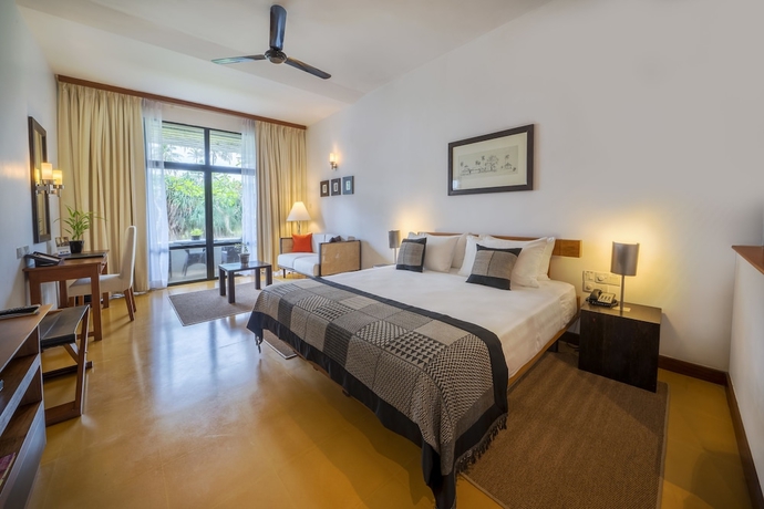 Imagen de la habitación del Hotel The Blue Water. Foto 8