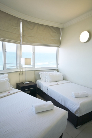 Imagen de la habitación del Hotel The Blue Waters. Foto 3