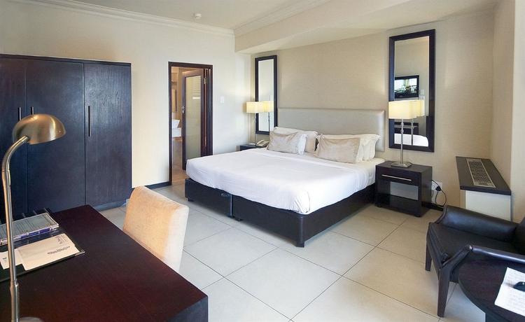 Imagen de la habitación del Hotel The Blue Waters. Foto 4