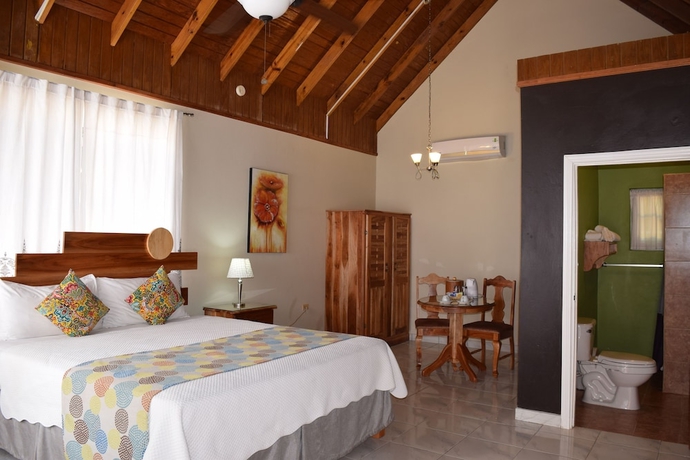 Imagen de la habitación del Hotel The Boardwalk Village. Foto 16