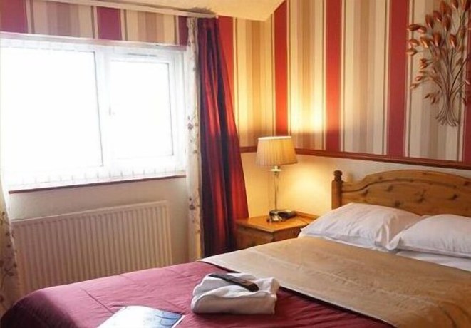 Imagen de la habitación del Hotel The Boathouse, Holyhead. Foto 5