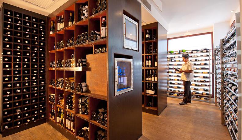 Imagen general del Hotel The Boathouse Phuket. Foto 6