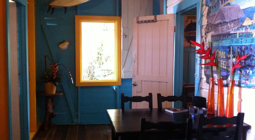 Imagen de los interiores del Hotel The Bocas Beach House. Foto 9