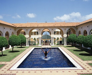 Imagen de la piscina del Hotel The BodyHoliday. Foto 11