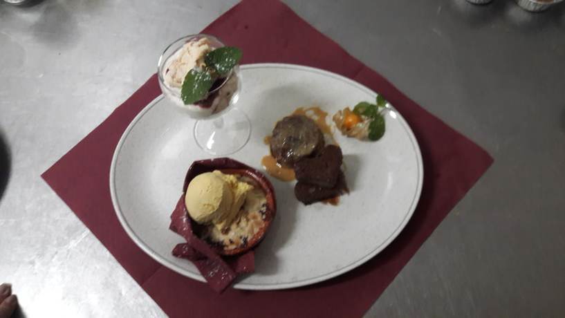 Imagen del bar/restaurante del Hotel The Boliqueime Inn. Foto 7