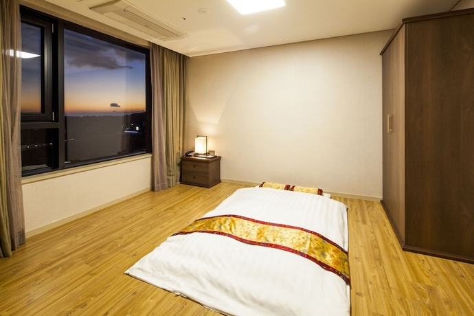 Imagen de la habitación del Hotel The Born Jeju. Foto 9