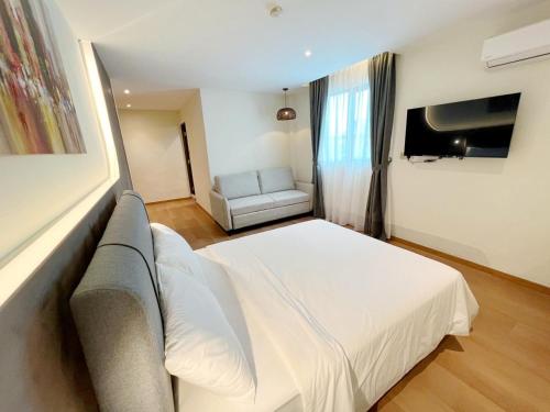 Imagen de la habitación del Hotel The Borneo. Foto 13