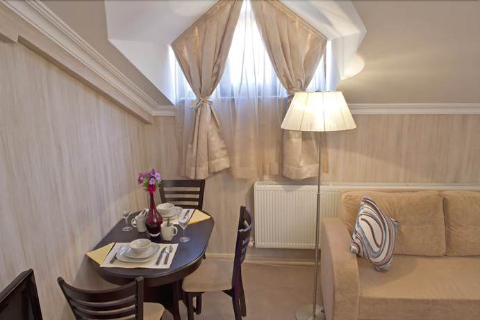 Imagen de la habitación del Hotel The Bosphorus Aparts. Foto 5