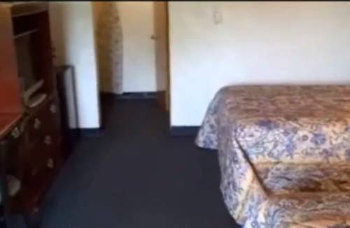 Imagen de la habitación del Hotel The Boston Inn. Foto 3