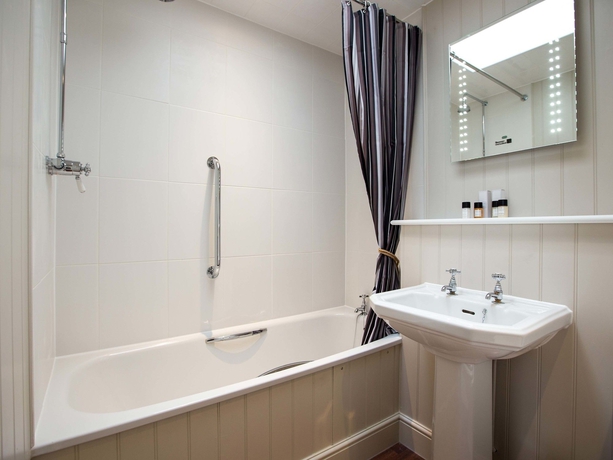 Imagen de la habitación del Hotel The Botany Bay. Foto 8