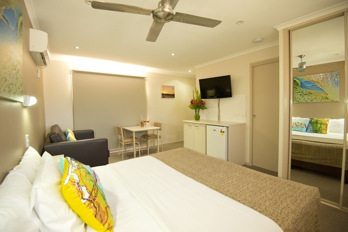 Imagen de la habitación del Hotel The Bowlo Holiday Cabins. Foto 10