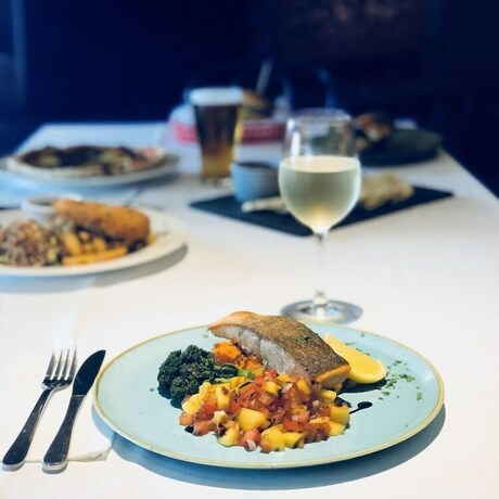 Imagen del bar/restaurante del Hotel The Bowral. Foto 22