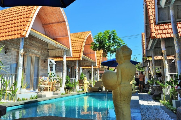 Imagen de la piscina del Hotel The Box Paradise Bungalow. Foto 13