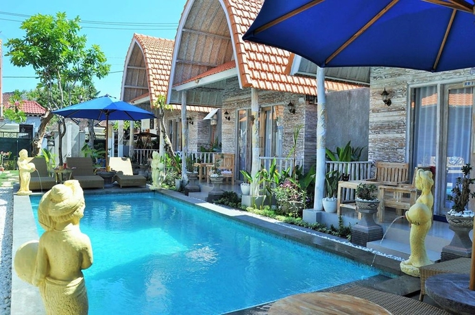 Imagen de la piscina del Hotel The Box Paradise Bungalow. Foto 18