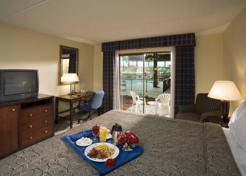 Imagen de la habitación del Hotel The Boxboro Regency. Foto 2