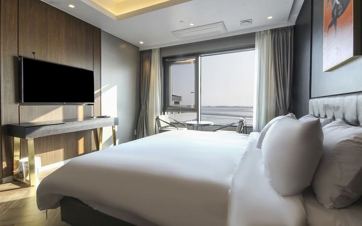 Imagen de la habitación del Hotel The Brain. Foto 17