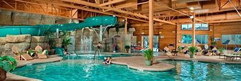Imagen de los interiores del Hotel The Branson Hillside. Foto 11