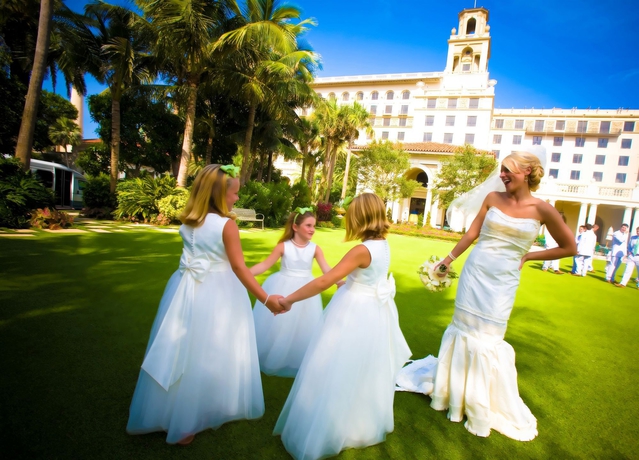 Imagen de los exteriores del Hotel The Breakers Palm Beach. Foto 13