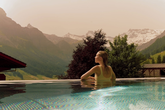 Imagen de la piscina del Hotel The Brecon. Foto 11