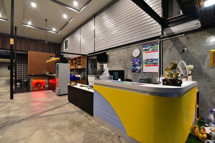Imagen de los interiores del Hotel The Breeze Lipe Resort. Foto 18