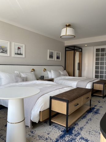 Imagen de la habitación del Hotel The Brenton. Foto 12
