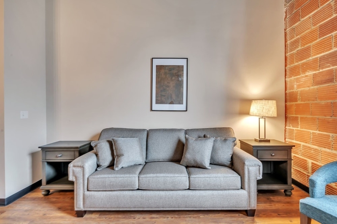 Imagen de la habitación del Hotel The Brewer\'s Lofts Above Grand Strand Brewing. Foto 16
