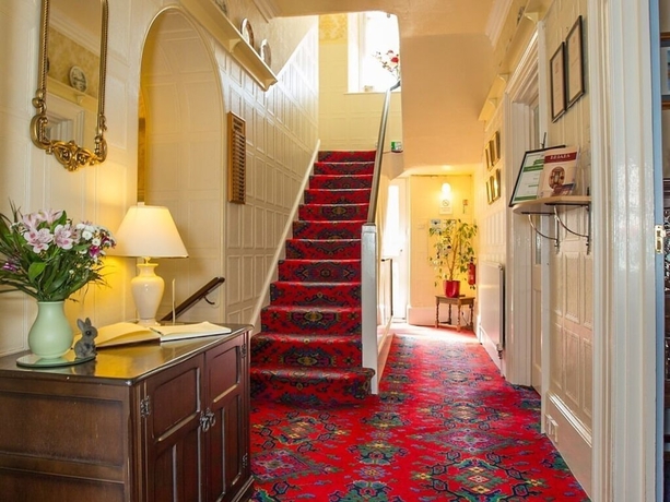 Imagen de los interiores del Hotel The Briars. Foto 19