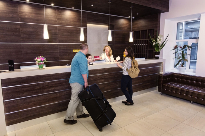 Imagen general del Hotel The Bridge, Centro San Petersburgo. Foto 2