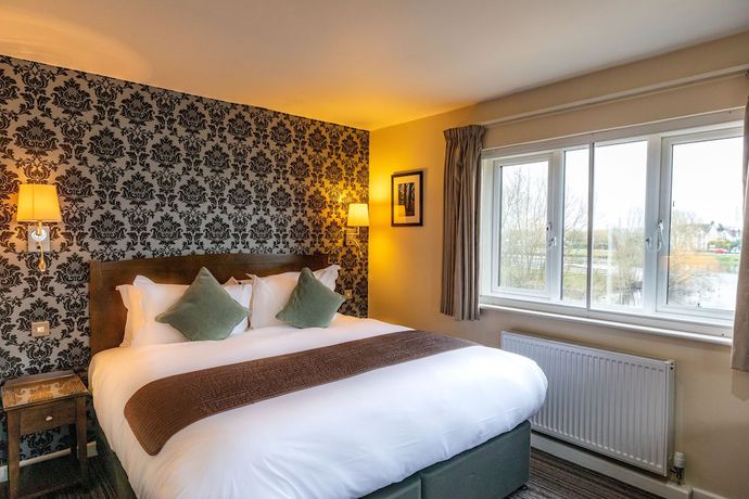 Imagen de la habitación del Hotel The Bridge, Chertsey. Foto 5