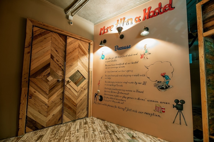 Imagen de los interiores del Hotel The Bridge Hostel Tbilisi. Foto 8
