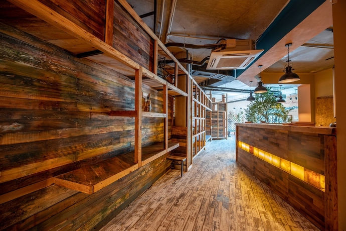 Imagen de los interiores del Hotel The Bridge Hostel Tbilisi. Foto 9