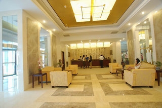 Imagen de los interiores del Hotel The Bridge Hotel. Foto 3