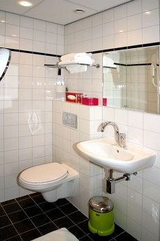 Imagen de la habitación del Hotel The Bridge Hotel. Foto 4