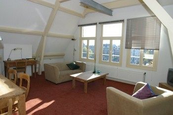 Imagen de los interiores del Hotel The Bridge Hotel. Foto 16
