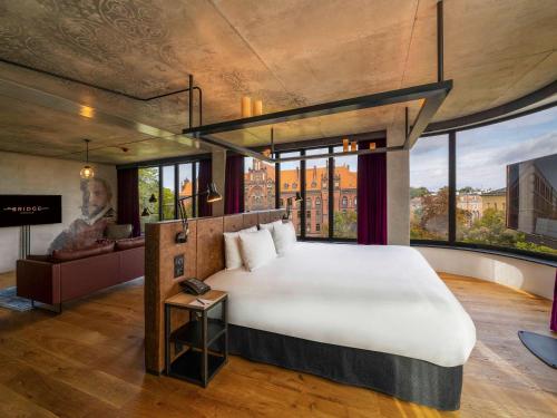 Imagen de la habitación del Hotel The Bridge Wroclaw - MGallery. Foto 12