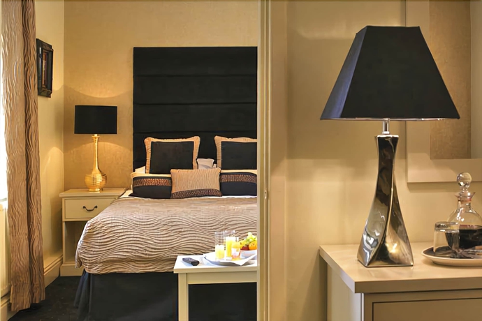 Imagen de la habitación del Hotel The Bridge and Spa. Foto 10