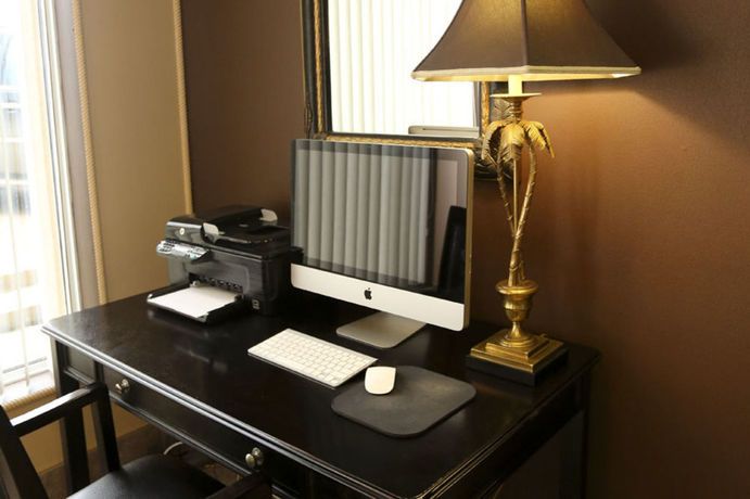 Imagen de los interiores del Hotel The Bridgeport Inn. Foto 6