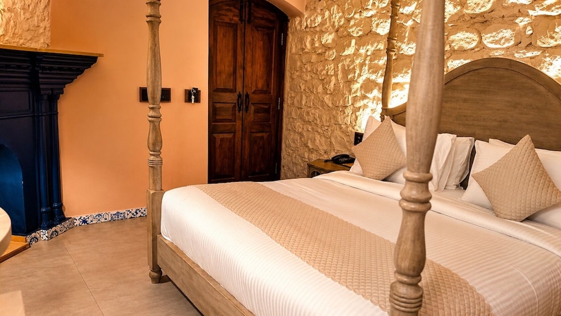 Imagen de la habitación del Hotel The Brigadier House | Business and Luxury Stay, Haldwani. Foto 8