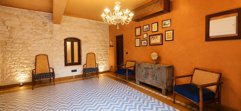 Imagen de los interiores del Hotel The Brigadier House | Business and Luxury Stay, Haldwani. Foto 12