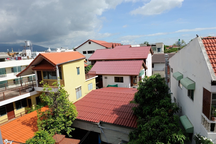 Imagen general del Hotel The Britannia, Chiang Mai. Foto 1