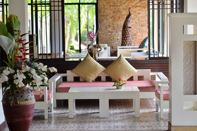 Imagen de los interiores del Hotel The Briza Beach Resort Khaolak - Sha Extra Plus. Foto 10